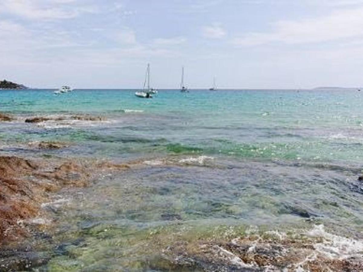 Studio Sur Plage Cavaliere Avec Terrasse, 1Er Etage, 2 Couchages - Fr-1-251-80 르 라방두 외부 사진